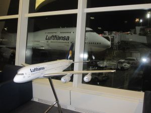 lufthansa frankfurt airplane nyc jfk airport