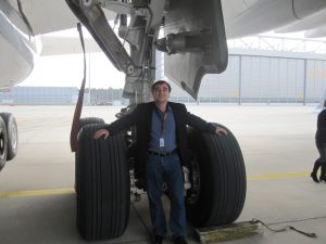 a380 airplane tires landing gear